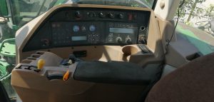 traktor john deere 8300